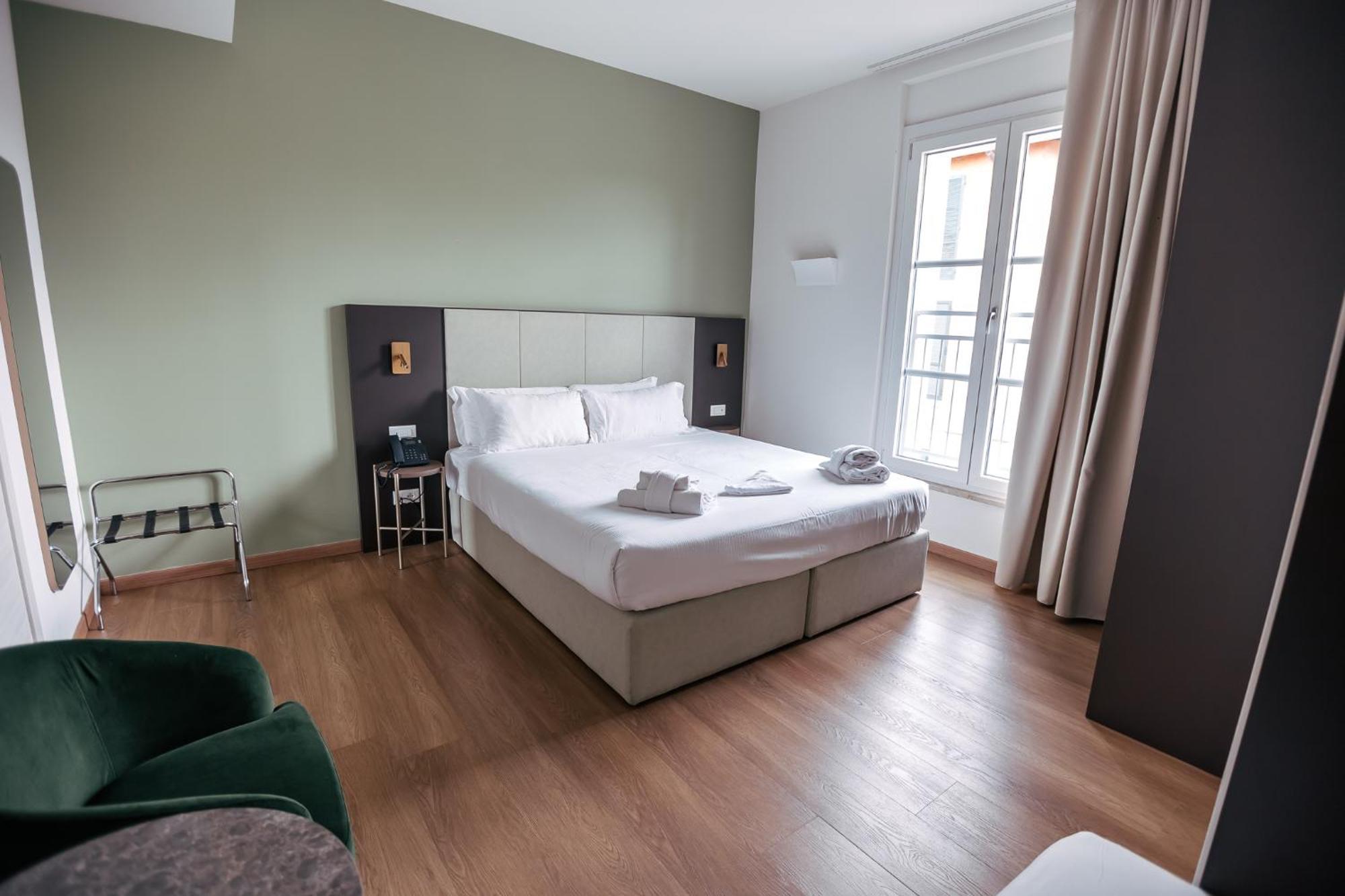Hotel Arilica Peschiera del Garda Esterno foto