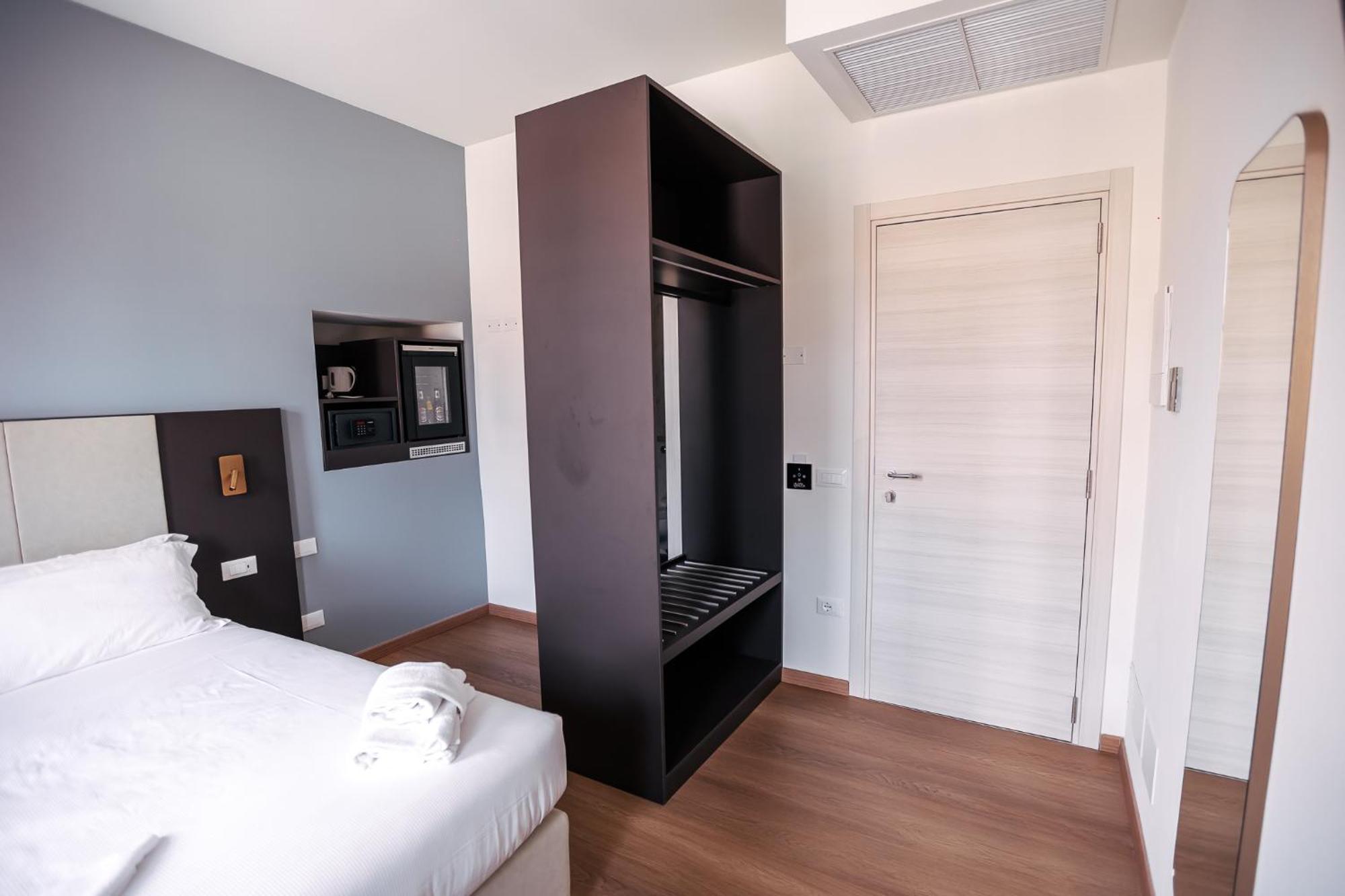Hotel Arilica Peschiera del Garda Camera foto